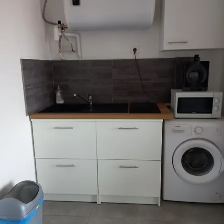 Διαμέρισμα Avec Grande Terrasse 2 Personnes A *