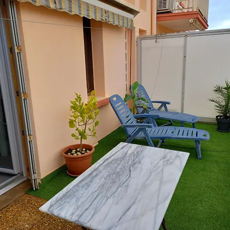 Avec Grande Terrasse 2 Personnes A Apartment *